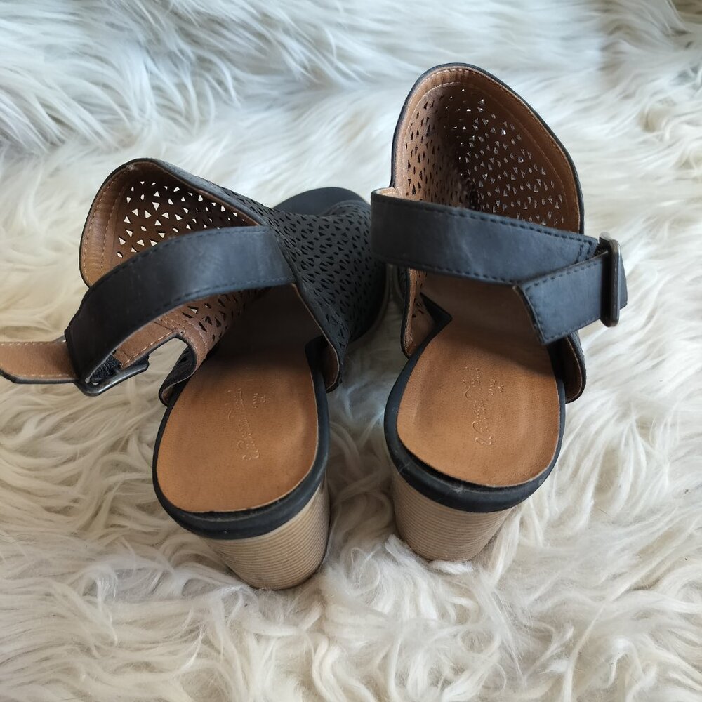 Universal Thread Black Open Toe Open Back Sandal … - image 3